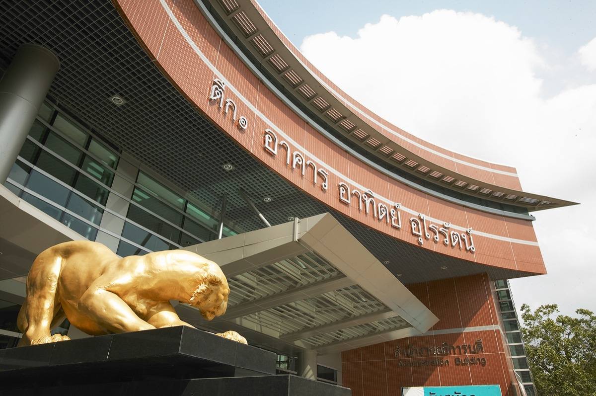 兰实大学学历认证全流程:从拿 Offer 到中留服认证书